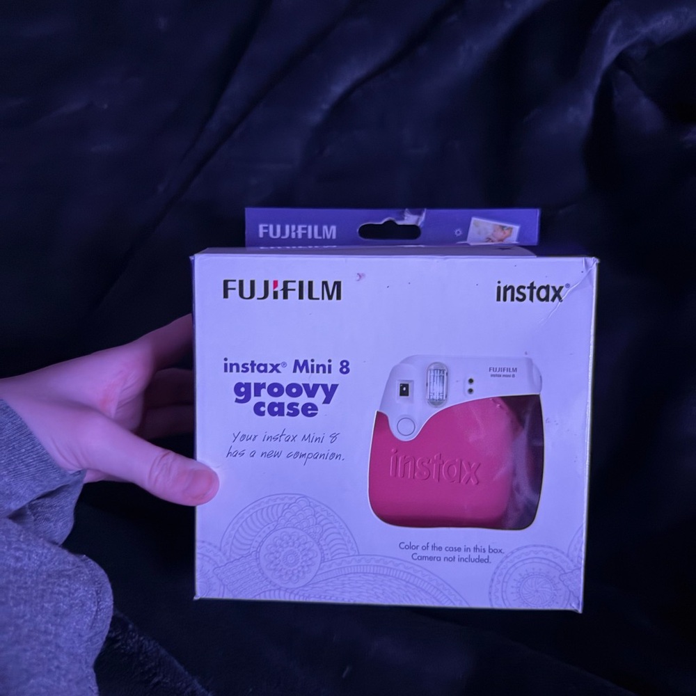 Fujifilm Instax Mini 8 Groovy Case - Vibrant Pink
